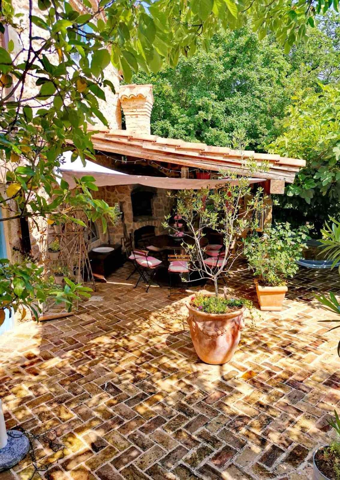 Villa Festina Lente - Cosy & Authentic Villa With Private Heated Pool Dobrinj Kültér fotó